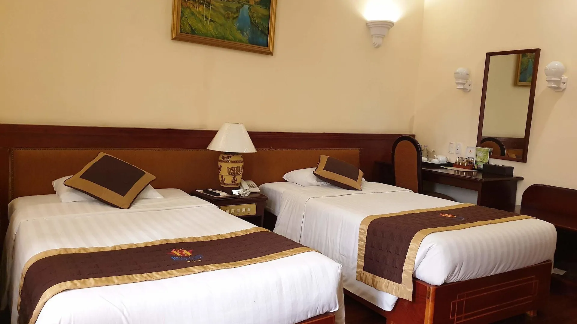 Huong Sen Hotel Ho Chi Minh-stad