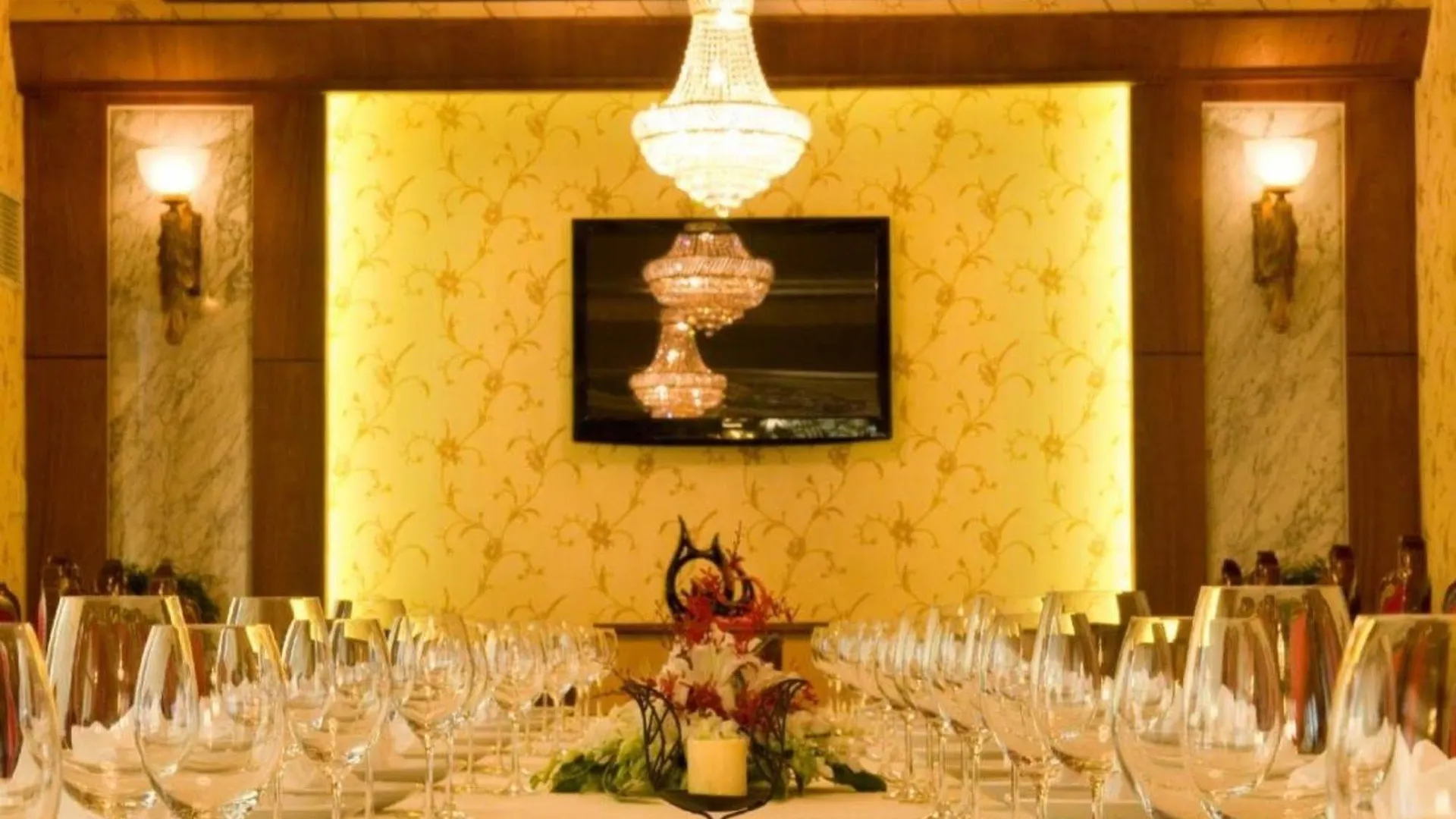 Huong Sen Hotel Ho Chi Minh-stad